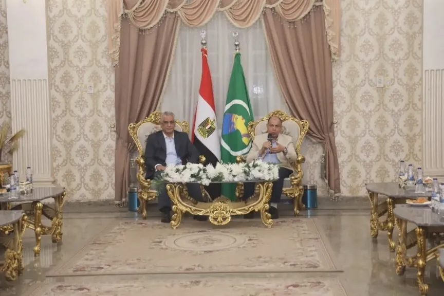 جانب من اللقاء