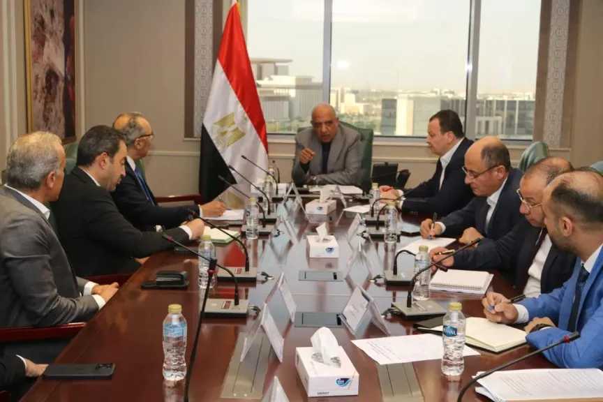 وزير الكهرباء ومدير جهاز مستقبل مصر يبحثان التعاون لتنفيذ مشروعات طاقة شمسية وبطاريات تخزين الطاقة
