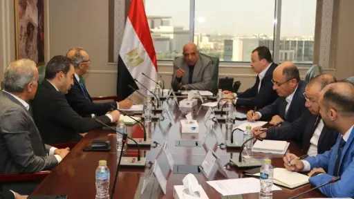 وزير الكهرباء ومدير جهاز مستقبل مصر يبحثان التعاون... وزير الكهرباء ومدير جهاز مستقبل مصر يبحثان التعاون لتنفيذ مشروعات طاقة شمسية وبطاريات تخزين الطاقة