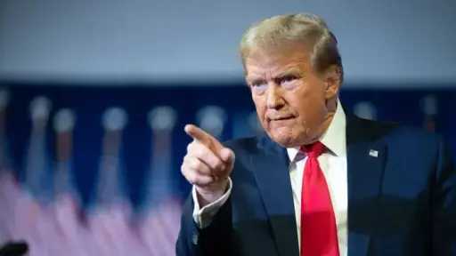 عاجل.. ترامب: سنضرب إيران بقوة شديدة هذه الليلة عاجل.. ترامب: سنضرب إيران بقوة شديدة هذه الليلة