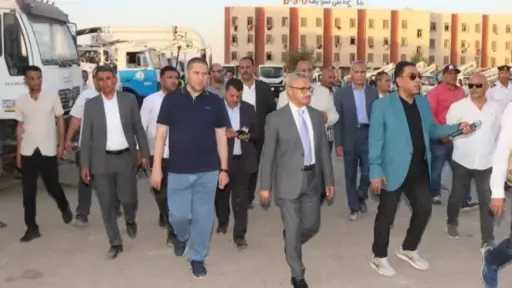 محافظ بني سويف يتفقد اصطفاف معدات النظافة للتأكد... محافظ بني سويف يتفقد اصطفاف معدات النظافة للتأكد من جاهزية المنظومة