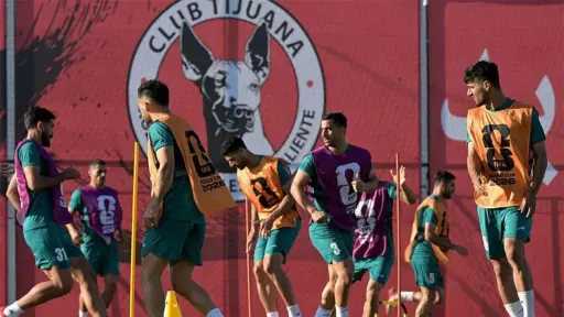 رئيس الاتحاد الإيراني ينتقد أمريكا قبل انطلاق كأس... رئيس الاتحاد الإيراني ينتقد أمريكا قبل انطلاق كأس العالم 2026: أبلغنا فيفا بعدم الالتزام بالبروتوكولات