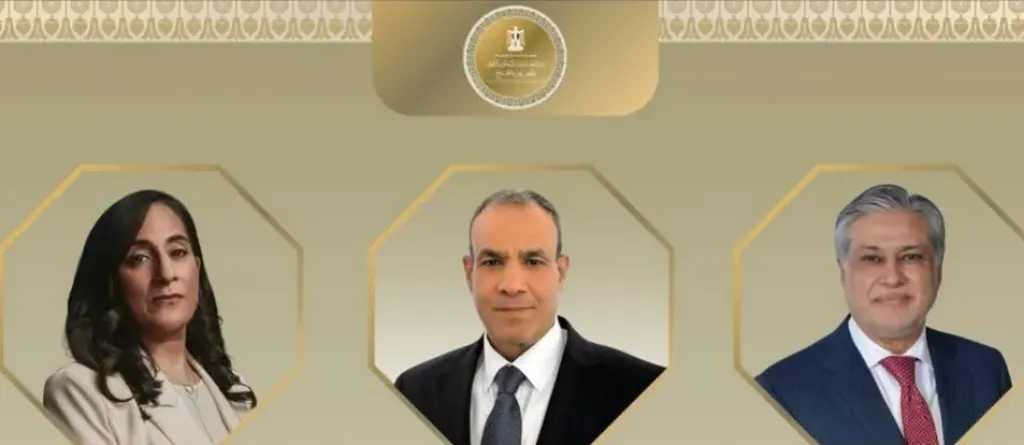 وزير الخارجية يتلقى اتصالين من نظرائه في باكستان وكندا