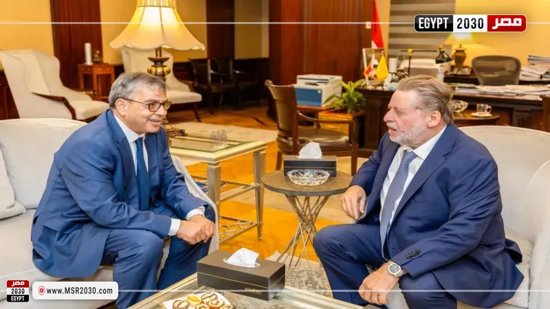 محافظ البنك المركزي مع نظيره التونسي
