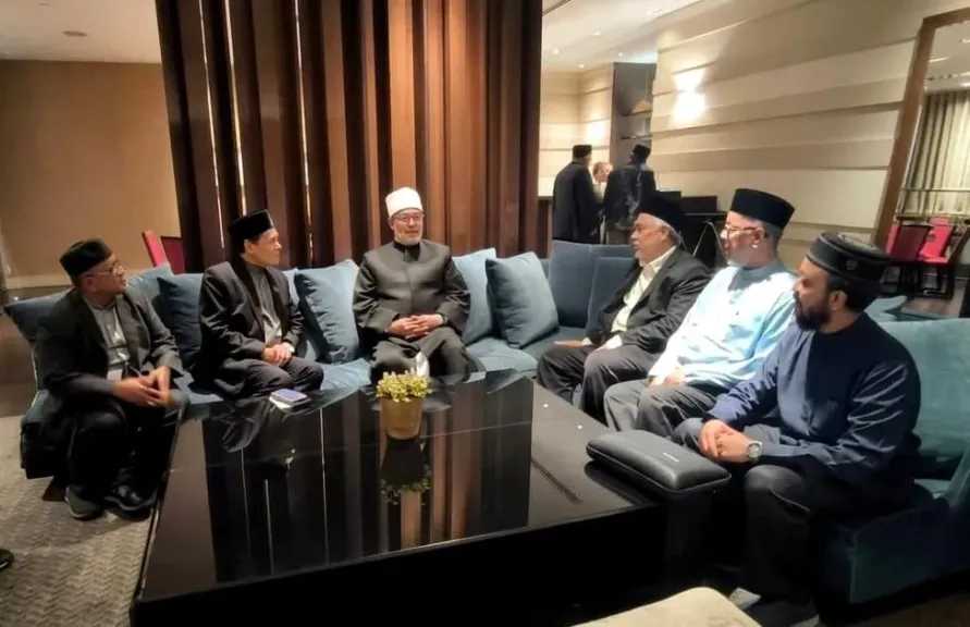 مفتي الجمهورية يلتقي أعضاء المنظمة العالمية لخريجي الأزهر بماليزيا .. ويؤكد أهمية تعزيز التعاون العلمي والدعوي