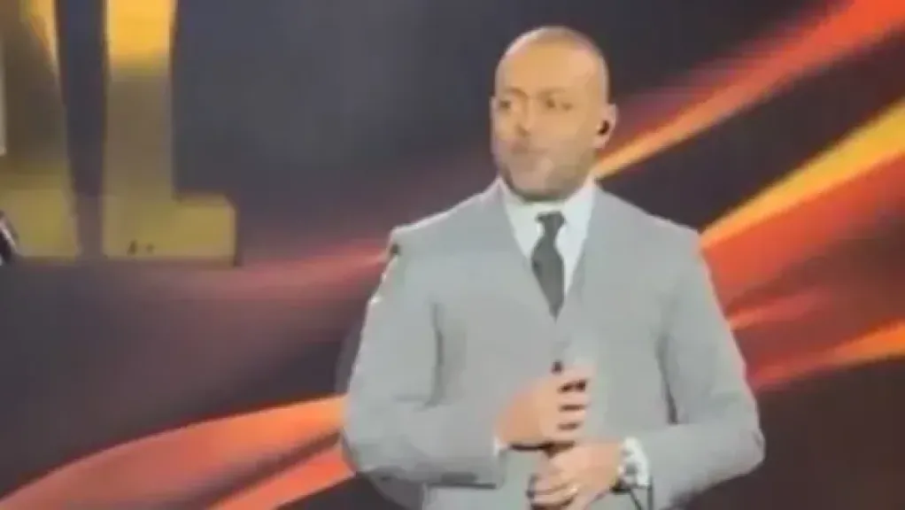تامر عاشور 