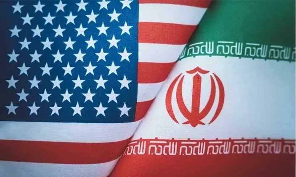 وول ستريت جورنال: اتفاق أمريكا وإيران يسمح لطهران ببيع النفط فورا