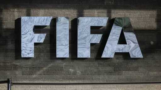 فيفا يرفض طلب الاتحاد العراقي بشأن رفع العلم... فيفا يرفض طلب الاتحاد العراقي بشأن رفع العلم من أرض الملعب خلال مباريات كأس العالم 2026