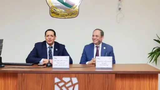 النيابة الإدارية تكرم المحاضرين والإداريين بمركز التدريب القضائي... النيابة الإدارية تكرم المحاضرين والإداريين بمركز التدريب القضائي خلال ملتقى العدالة الإدارية والنزاهة