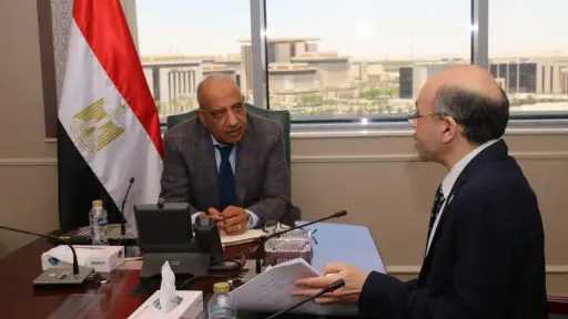 وزير الكهرباء يجتمع برئيس «المواد النووية» لمتابعة المشروعات الاقتصادية للاستفادة من العناصر النادرة