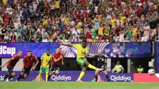 منتخب جنوب إفريقيا يتعادل مع التشيك 1-1 في... منتخب جنوب إفريقيا يتعادل مع التشيك 1-1 في كأس العالم 2026