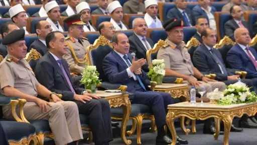 الرئيس السيسي: تأهيل الأئمة العشرة الأوائل بدراسات عليا... الرئيس السيسي: تأهيل الأئمة العشرة الأوائل بدراسات عليا أو بعثات بالخارج