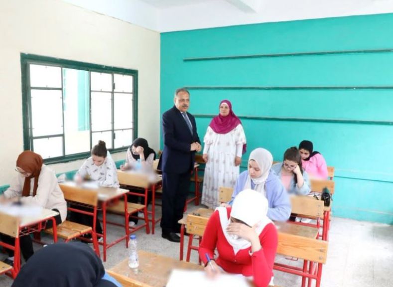 محافظ الشرقية يتفقد لجان الثانوية العامة