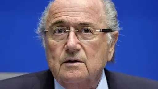 بلاتر: فخور بتطور المنتخب المصري.. ومنح جنوب أفريقيا مونديال 2010 القرار الأهم في مسيرتي
