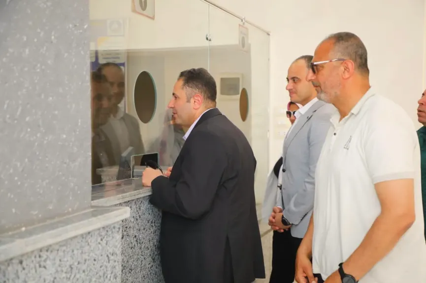 جولة المحافظ