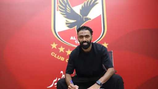 الكشف عن تفاصيل عقد حسين الشحات مع الأهلي الكشف عن تفاصيل عقد حسين الشحات مع الأهلي