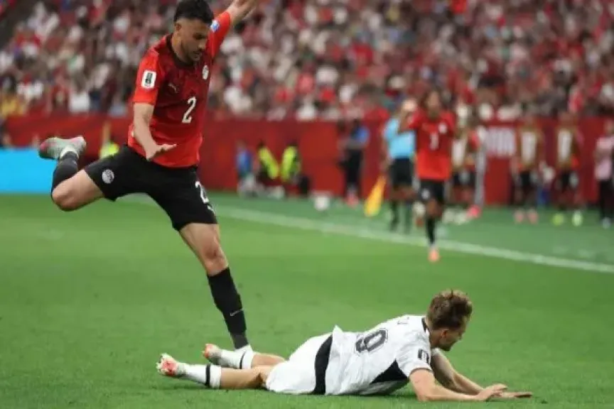 لاعب نيوزيلندا