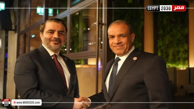 وزير الخارجية ونظيره السوري