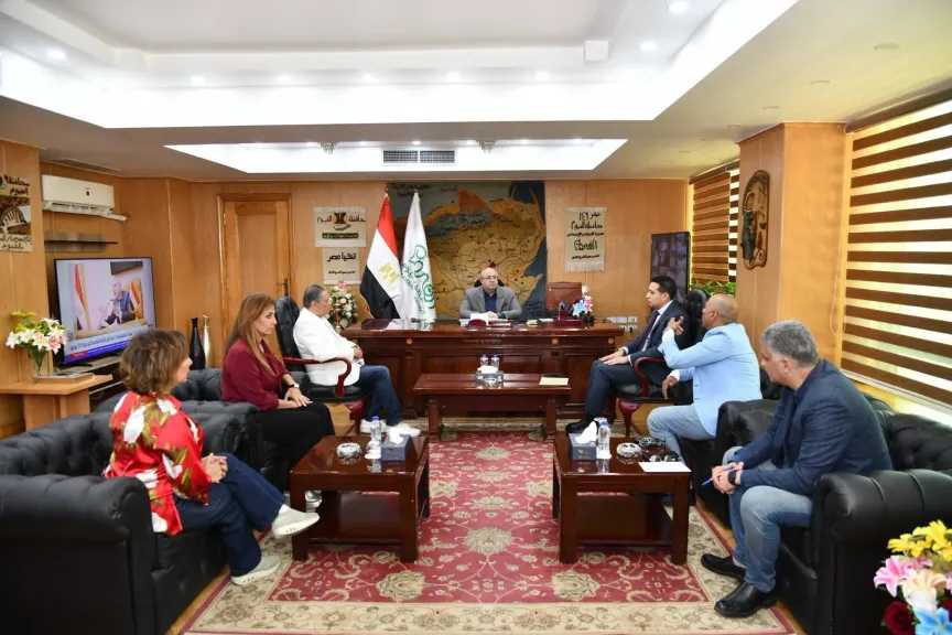 محافظ الفيوم يناقش الاستعدادات الأولية لتنظيم الدورة الثالثة من مهرجان الفيوم السينمائي الدولي لأفلام البيئة والفنون المعاصرة