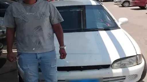 ضبط مالك مركز صيانة سيارات لطمس لوحات مركبته... ضبط مالك مركز صيانة سيارات لطمس لوحات مركبته هربًا من المخالفات بمدينة نصر