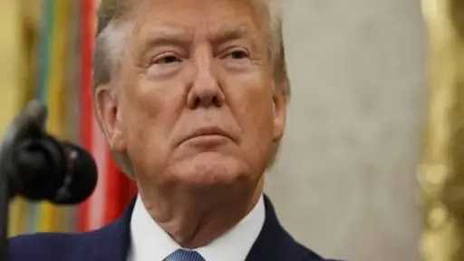 ترامب: مجلس الشيوخ قدم الدعم لإيران بالتصويت على... ترامب: مجلس الشيوخ قدم الدعم لإيران بالتصويت على صلاحيات الحرب