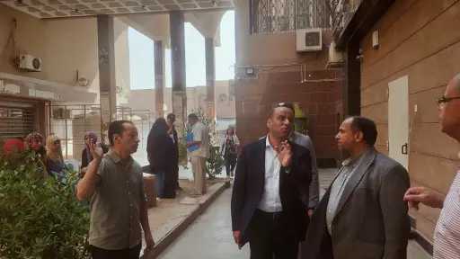 وزير العمل يجري زيارة مفاجئة لـ”منطقة عمل العاشر من رمضان” بمحافظة الشرقية