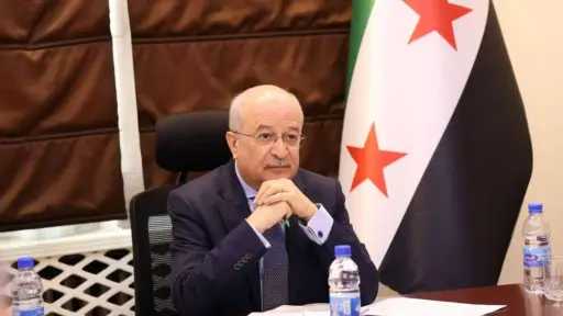 وزير النقل السوري يبحث مع وفد إماراتي تطوير... وزير النقل السوري يبحث مع وفد إماراتي تطوير الشحن البري وتعزيز التعاون اللوجستي