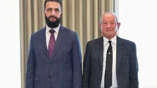 الشرع يستقبل نجيب ساويرس في قصر الشعب بدمشق