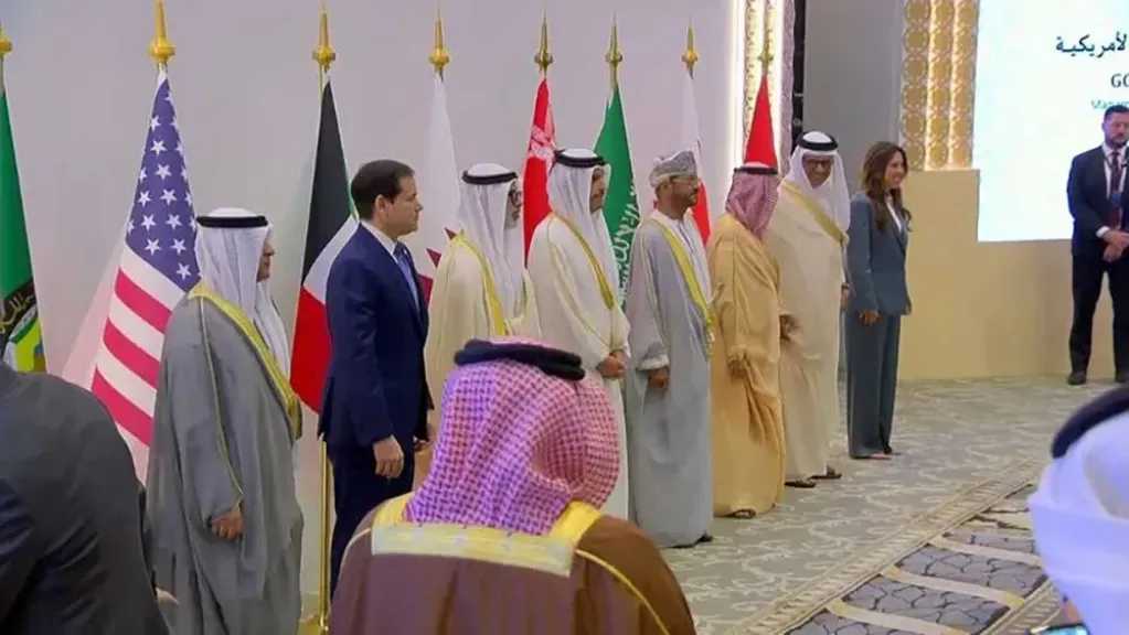 روبيو: فرض رسوم في مضيق هرمز غير مقبول وسيؤدي إلى فوضى في كل العالم