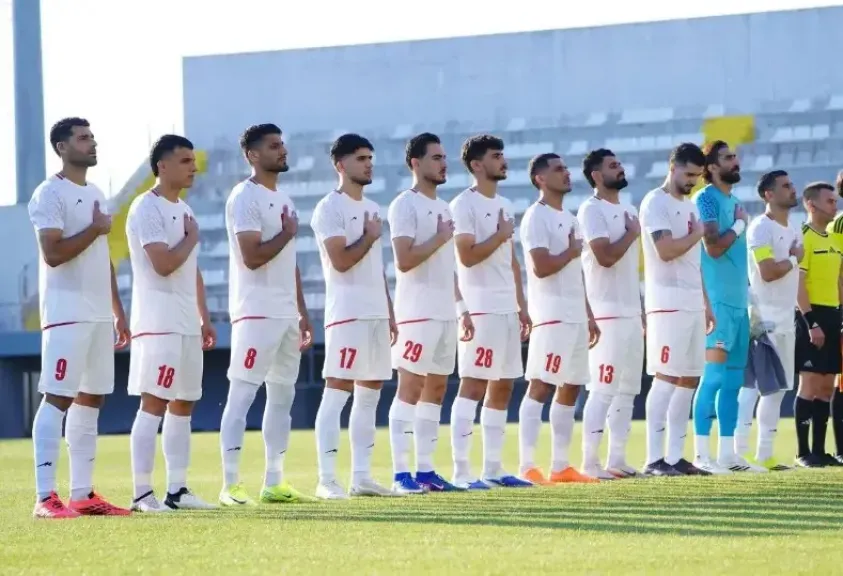 إيران