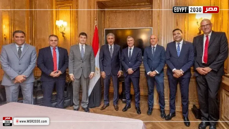 وزير السياحة والآثار