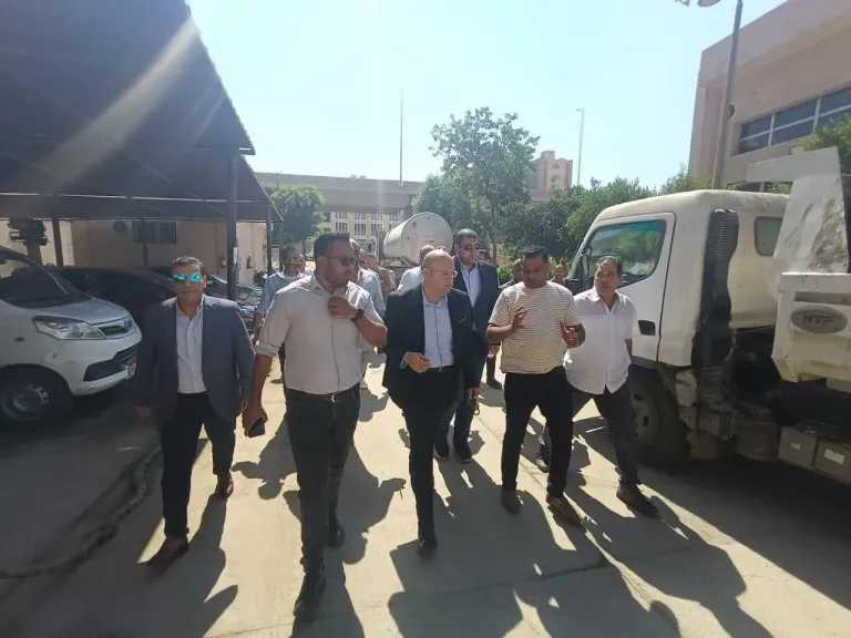 نائب محافظ الجيزة يتفقد أعمال الصيانة لرفع كفاءة محطة الصرف الصحي ببشتيل
