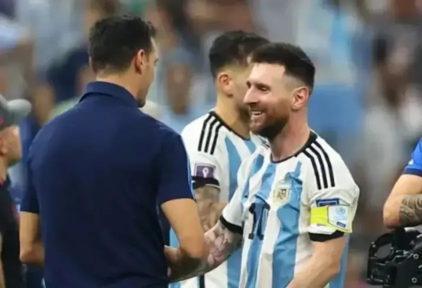 ميسي وسكالوني