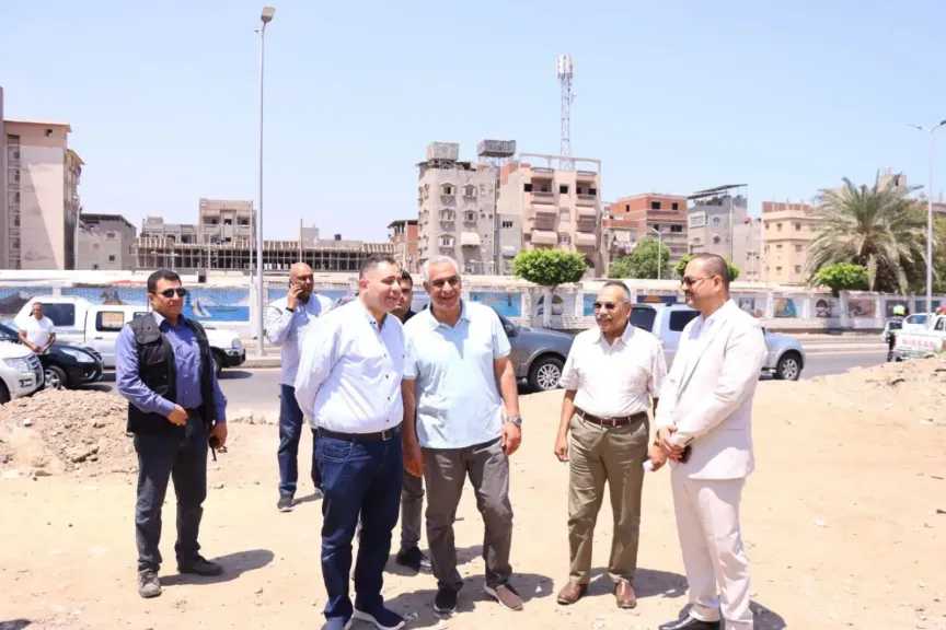 محافظ دمياط ووزير الإنتاج الحربى يتفقدان كوبرى دمياط التاريخى ”جسر الحضارة”