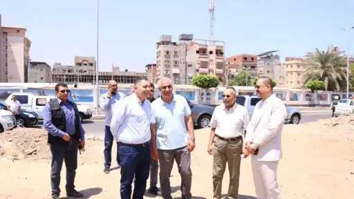محافظ دمياط ووزير الإنتاج الحربى يتفقدان كوبرى دمياط التاريخى ”جسر الحضارة”