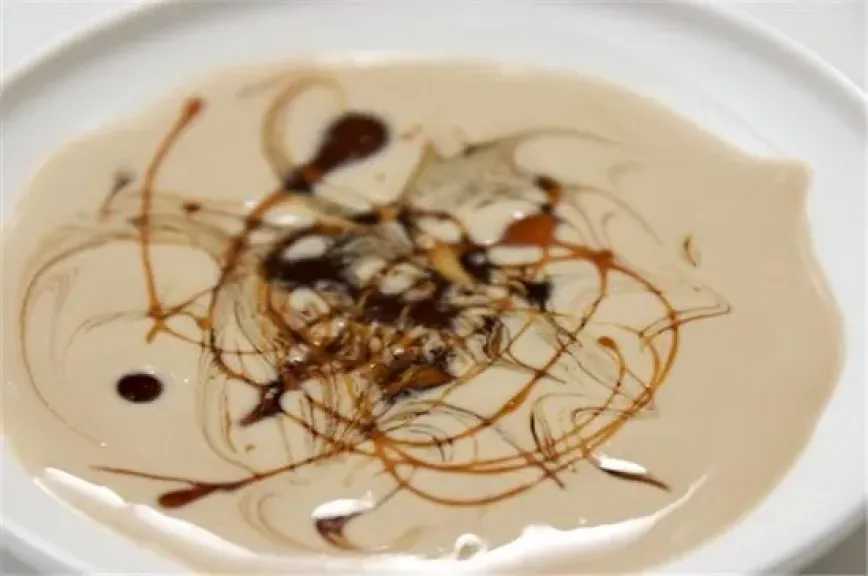 العسل الأسود بالطحينة.. مزيج شعبي يجمع بين الطاقة وفوائد غذائية متعددة