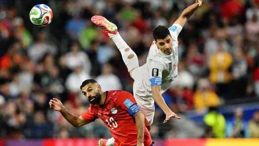 عمرو الحديدي: «منتخب مصر اكتسب خبرات كبيرة.. وحسام حسن فاجأ الجميع بقراراته»