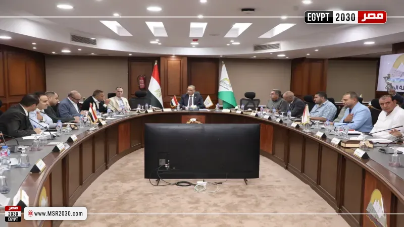 محافظ الجيزة يلتقي أعضاء مجلسي النواب والشيوخ عن دائرة بولاق الدكرور 