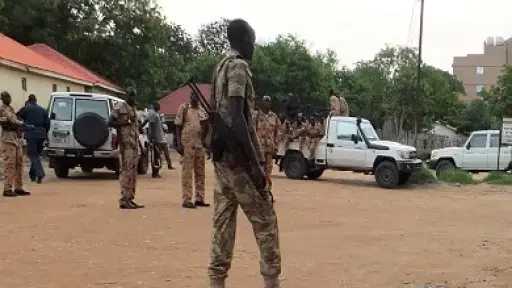 السودان يمدد فتح معبر أدري مع تشاد للمساعدات الإنسانية 3 أشهر