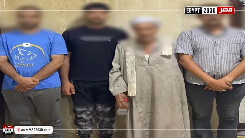 المتهمين 