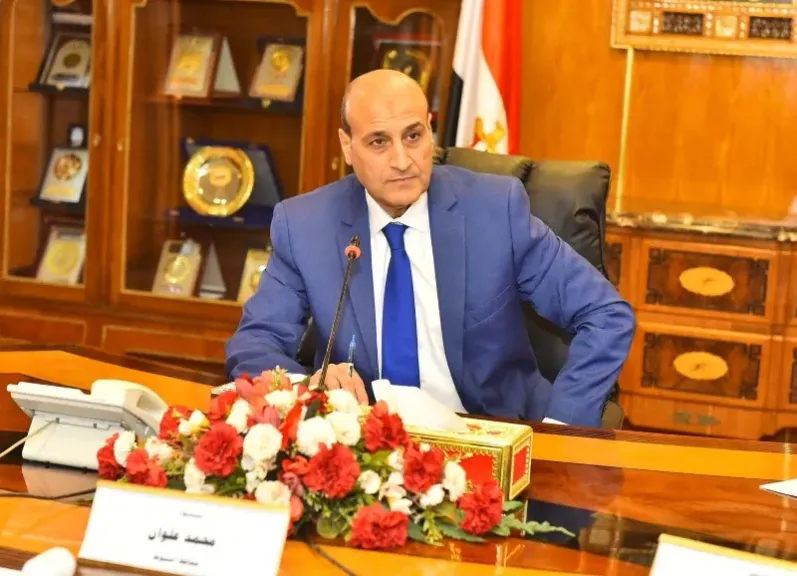 محافظ أسيوط