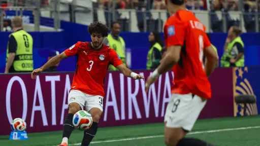 إمام عاشور يدخل تاريخ منتخب مصر في كأس... إمام عاشور يدخل تاريخ منتخب مصر في كأس العالم بهدفه أمام أستراليا