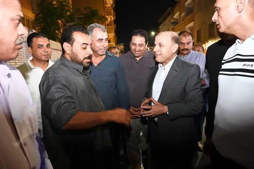 محافظ الغربية يتفقد أعمال رصف شاع المدارس بقرية الدلجمون