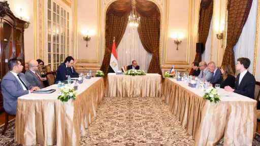 وزير الخارجية يشهد مراسم التوقيع على إعلان النوايا للتعاون في مجال الهجرة بين مصر وفرنسا