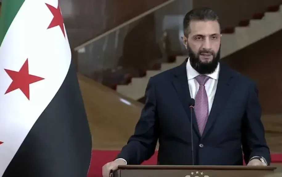 الشرع: اتفقنا مع ماكرون على بدء تبادل السفراء قريبًا