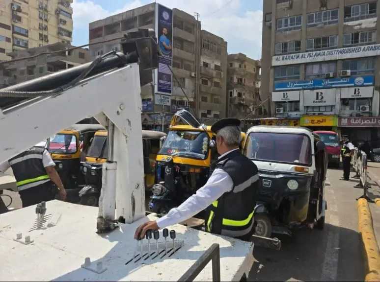 ضبط 3 سائقي ”توك توك” بتهمة القيادة المتهورة فى الغربية
