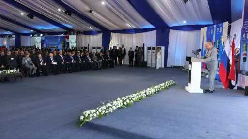 وزير الكهرباء: استثمارات الدولة بلغت 4 ترليون جنيه... وزير الكهرباء: استثمارات الدولة بلغت 4 ترليون جنيه نقلت مصر من العجز لتصدير الطاقة