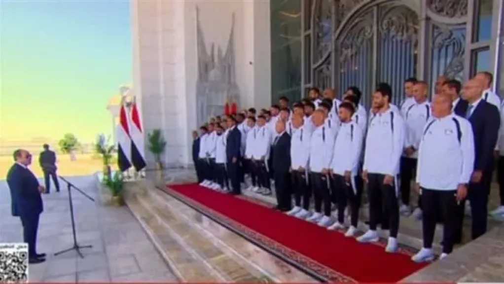 الرئيس السيسي يحسم مصير حسام وإبراهيم حسن مع المنتخب