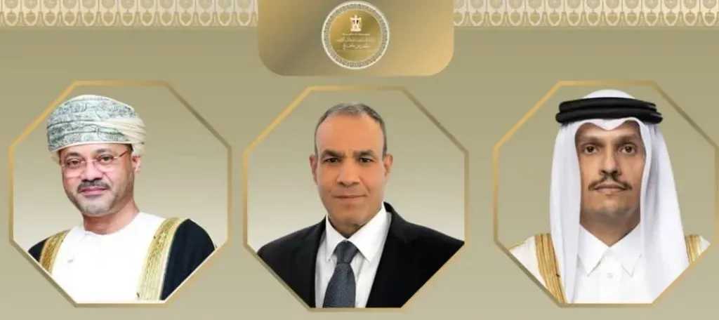 وزير الخارجية يبحث مع نظيريه القطري والعماني تطورات الأوضاع الإقليمية
