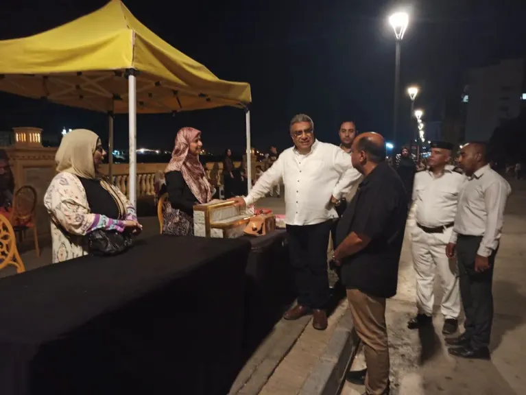 محافظ الدقهلية يتفقد ممشى البهجة